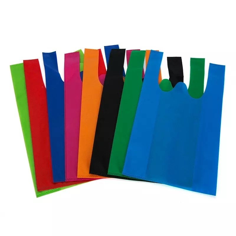 Tas Non Woven Die Cut yang Dapat Digunakan Kembali Ramah Lingkungan Warna Disesuaikan