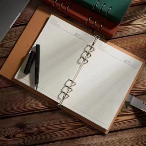 Kulit 14.3cm x 21.5cm Notebook Cetak Korporat A5 buku catatan cetak khusus
